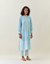 Blue botanical print  cotton linen kurta with scalloped net collar