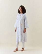 Lavender botanical print cotton linen kurta with net placket