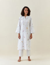 White botanical print cotton linen kurta with net placket