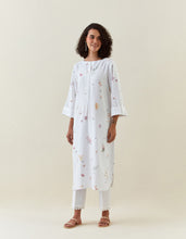 White botanical print cotton linen tunic with pocket