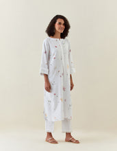 White botanical print cotton linen tunic with pocket