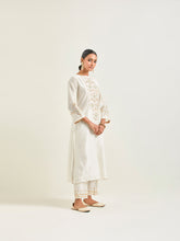 Off white  hand embroidered kurta set