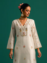 Off White V neck kurta