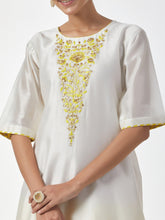 Off White hand embroidered Silk chanderi kurta