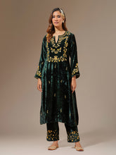 Green velvet kurta with hand embroidery