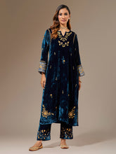 Blue velvet  hand embroidered contrast sleeve kurta