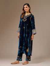 Blue velvet  hand embroidered contrast sleeve kurta