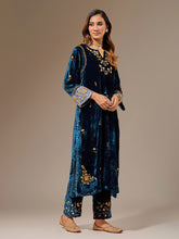 Blue velvet  hand embroidered contrast sleeve kurta