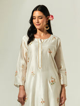 Off White Silk Chanderi hand embroidered kurta with plackett