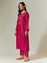 Fuchsia Silk Chanderi hand embroidered kurta