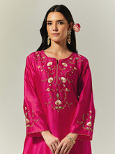 Fuchsia Silk Chanderi hand embroidered kurta