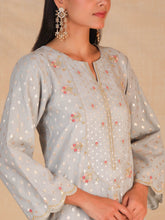 Grey hand embroidered chanderi kurta