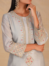 Grey hand embroidered silk chanderi kurta