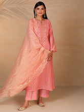 Pink chanderi embroidered panel kurta