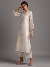 Off white silk chanderi kurta with embroidery