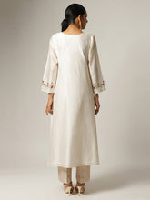 Off white Silk chanderi kurta with hand embroidery