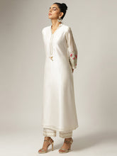 Ivory Silk chanderi kurta with hand embroidery