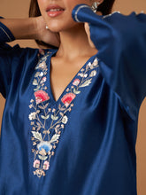 Blue  Silk chanderi kurta with scalloped hem