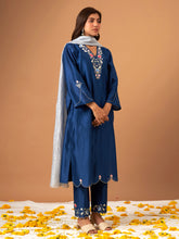 Blue  Silk chanderi kurta with scalloped hem