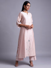 Old rose silk chanderi kurta with  embroidery