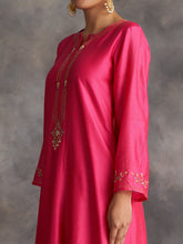 Fuchsia Silk chanderi kurta with hand embroidery