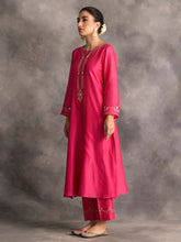 Fuchsia Silk chanderi kurta with hand embroidery