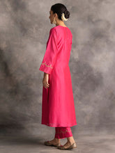 Fuchsia  Silk chanderi kurta with hand embroidery