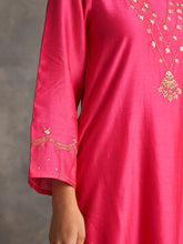 Fuchsia  Silk chanderi kurta with hand embroidery