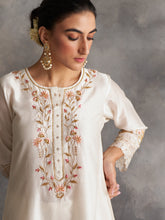 Off white Silk chanderi kurta with hand embroidery