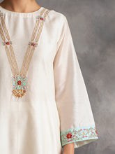 Off white Silk chanderi kurta with hand embroidery