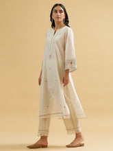 Off white silk chanderi embroidered kurta