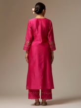 Fuchsia Silk Chanderi kurta with hand embroidery