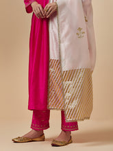 Light pink hand embroidered silk chanderi dupatta