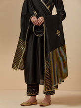 Black hand embroidered silk chanderi dupatta